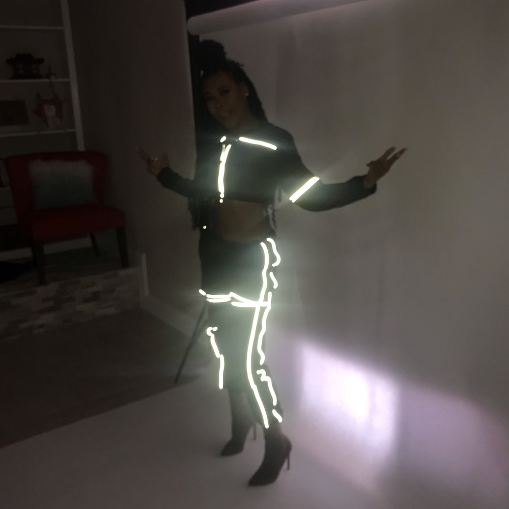 Reflective track set
